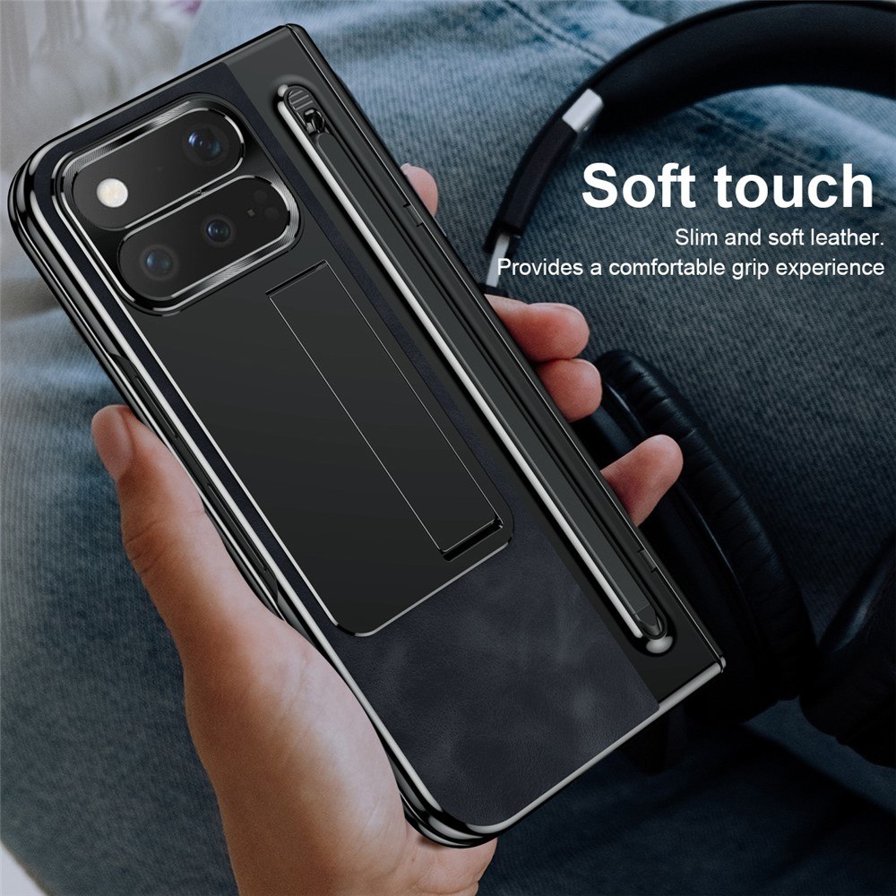 Калъф за Google Pixel 11 Pro Fold от PU Кожа и PC със Скритa Стойка, Защита на Пантата, Метален Пръстен за Камерата, Слот за Стилус и Скрийн Протектор – 4 цвята