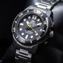 Мъжки Автоматичен Часовник Orient RA-AC0L01B Sports Diver с Черен Циферблат, Антирефлексно Сапфирено Стъкло и Водоустойчивост 200 м