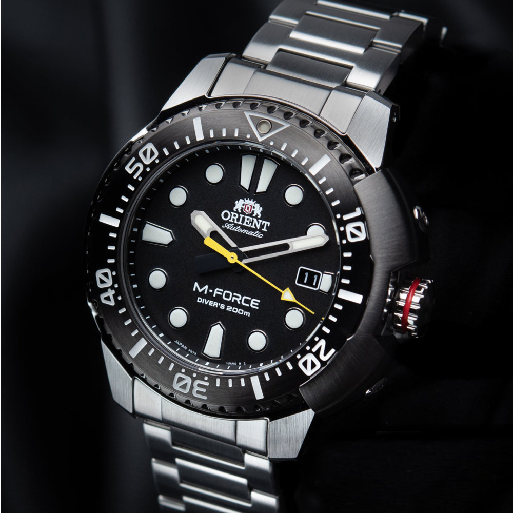 Мъжки Автоматичен Часовник Orient RA-AC0L01B Sports Diver с Черен Циферблат, Антирефлексно Сапфирено Стъкло и Водоустойчивост 200 м