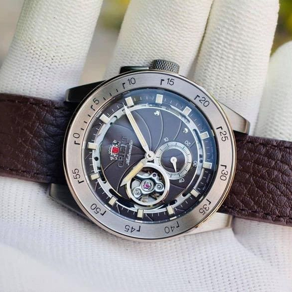 Orient RA-AR0203Y – Мъжки, Автомат, 41mm, Кафяв, Секундарник, 5 ATM - Sports