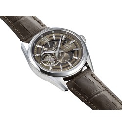 Мъжки Автоматичен Часовник Orient Star RE-AV0139Y със Скелетон Циферблат и Кафява Кожена Каишка
